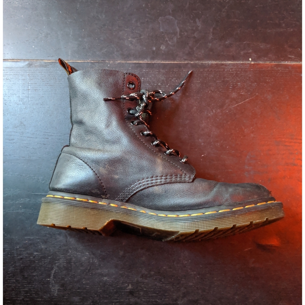 Dr. Martens Pascal Boots Women's 8 Black Leather